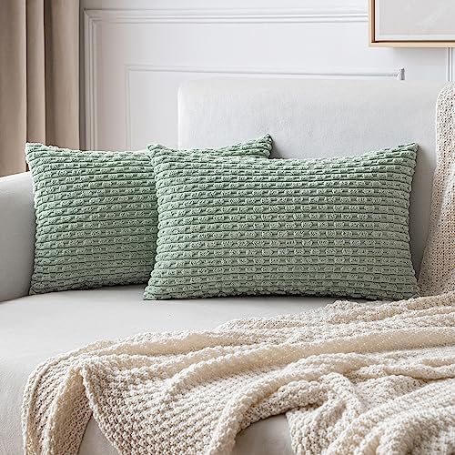 Decorative Pillows