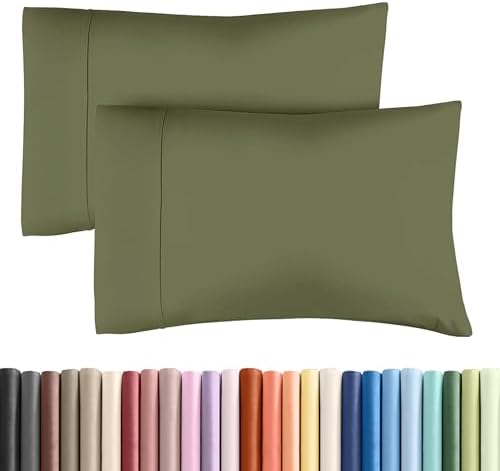 King Pillow Cases by CGKUnlimited