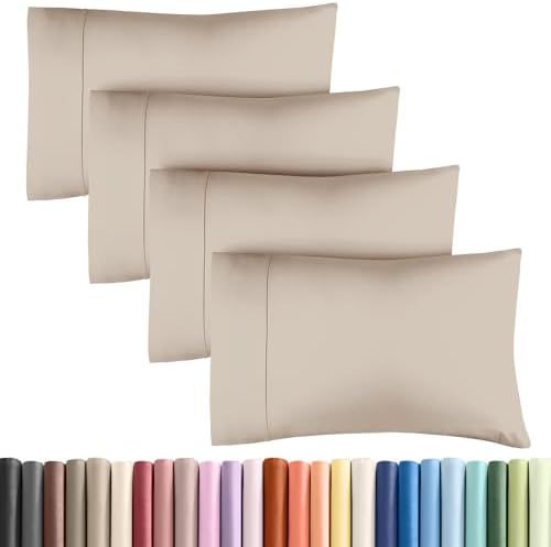King Pillow Cases by CGKUnlimited