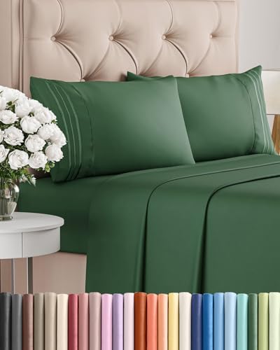 Full Size 4 Piece Sheet Set by CGKUnlimited