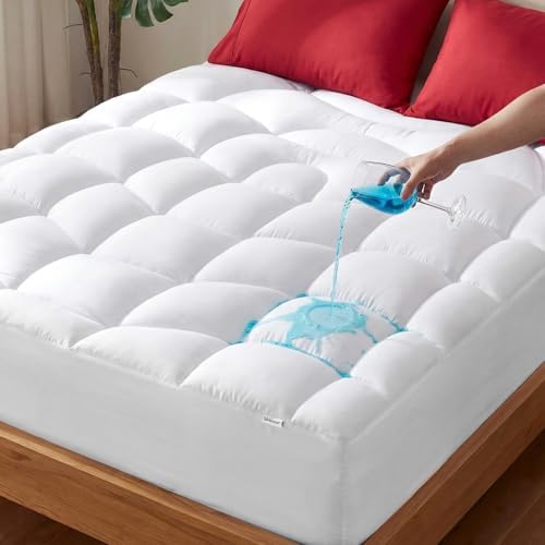 Unikome Waterproof Quenn Mattress Pad, Soft Breathable Bed Cover by UNIKOME