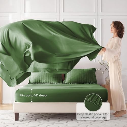 MUXHOMO 7 Pieces Queen Comforter Set, Seersucker Bed in a Bag Queen Size - Image 3