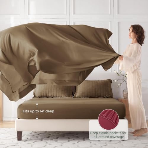 MUXHOMO 7 Pieces Oversized Queen Comforter Set, Seersucker Bed in a Bag - Image 3