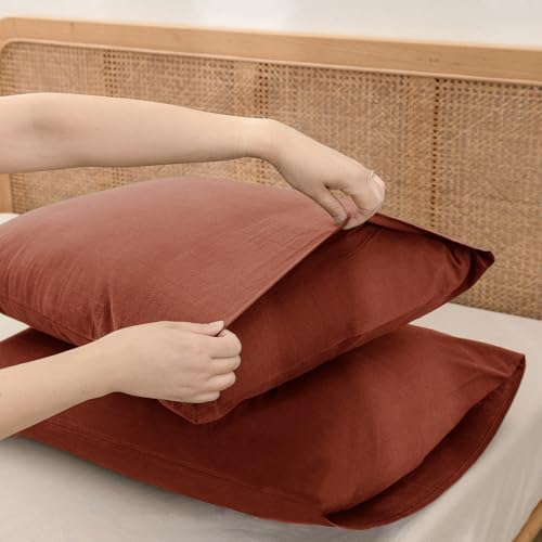 BESTOUCH Washed Cotton Pillowcases Linen Feel Crimson Red Standard - Image 3
