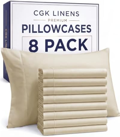 King Pillow Cases by CGKUnlimited