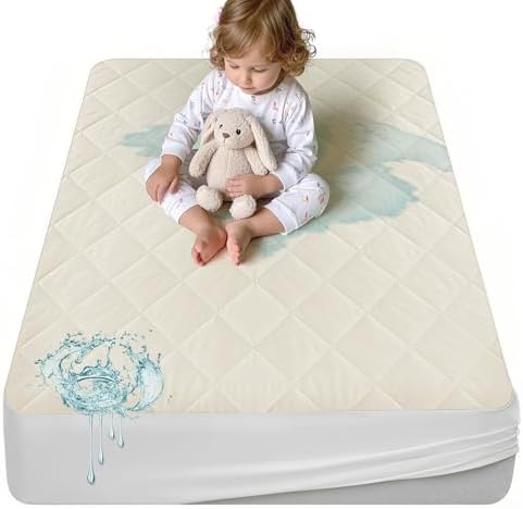 Organic Crib Mattress Protector by Lofe