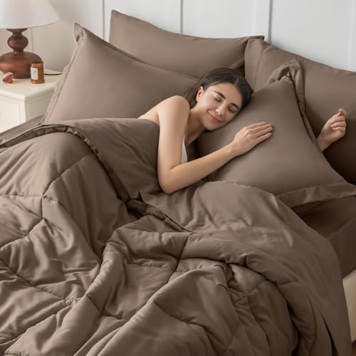 JOLLYVOGUE Queen Comforter Set, Ultra-Soft Bed in a Bag Queen Size 7 Pieces - Image 6