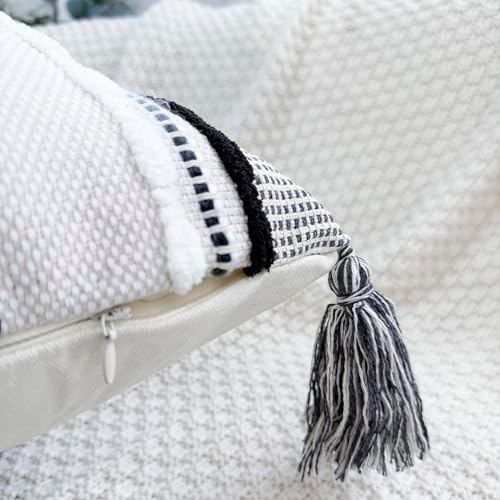 NUYECY Chenille and Cotton Long Pillow - Image 3