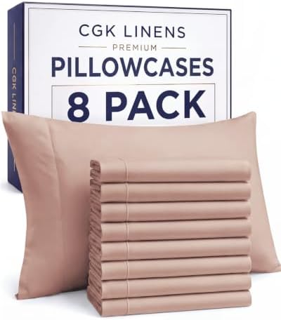 King Pillow Cases by CGKUnlimited