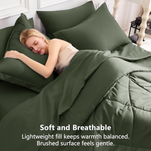 CozyLux Queen Comforter Set 88"x88" Dark Green - Image 4