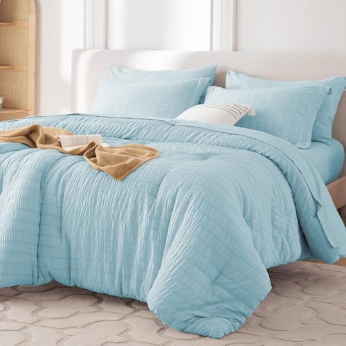 MUXHOMO 7 Pieces Oversized Queen Comforter Set, Seersucker Bed in a Bag by MUXHOMO