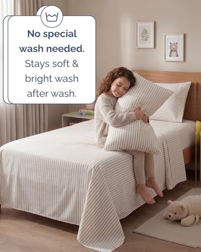 Twin 4 Piece Bed Sheet Set - Image 6