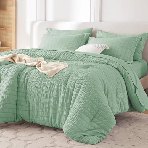 MUXHOMO 7 Pieces Full Comforter Set, Seersucker Bed in a Bag Full Size by MUXHOMO