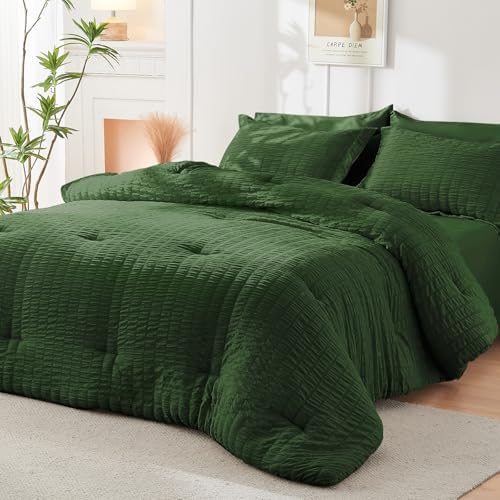 HYMOKEGE Dark Green Oversized Queen Comforter Set Seersucker 7 Pieces, All - Image 7