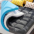 BDEUS 4 Inch Dual Layer Queen Size Cooling Mattress Topper by BDEUS