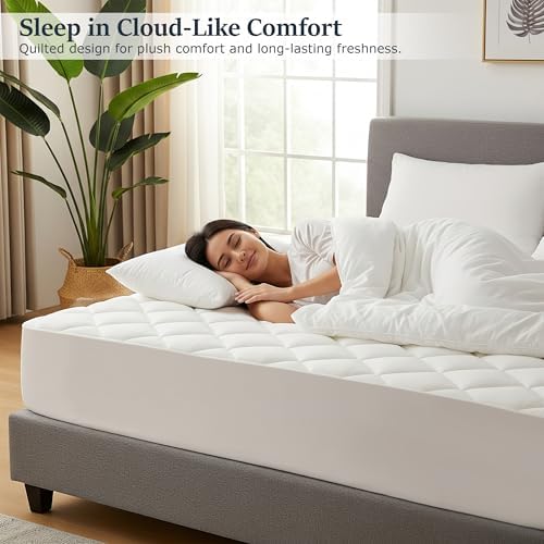 LUX Décor Cal King Mattress Pad - Image 3