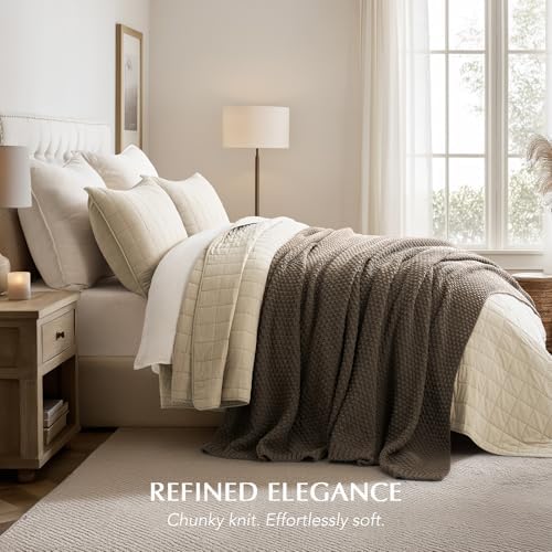 EVERGRACEHOME Chunky Chenille Knit Throw Blanket, Mocha Brown - Image 4