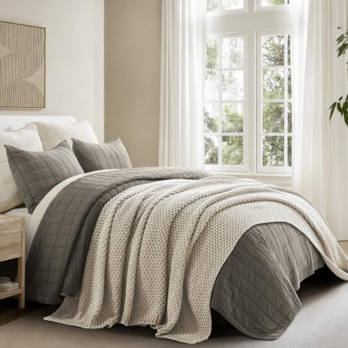 EVERGRACEHOME Chunky Chenille Knit Throw Blanket, 90 x 90, Warm Gray - Image 3