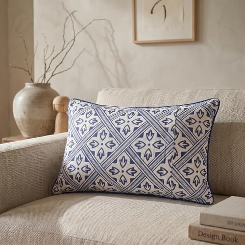 patdrea Designer French Vintage Linen Throw Pillow Cover - Image 7