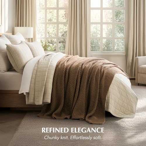 EVERGRACEHOME Chunky Chenille Knit Throw Blanket, 90 x 90, Camel Brown - Image 3