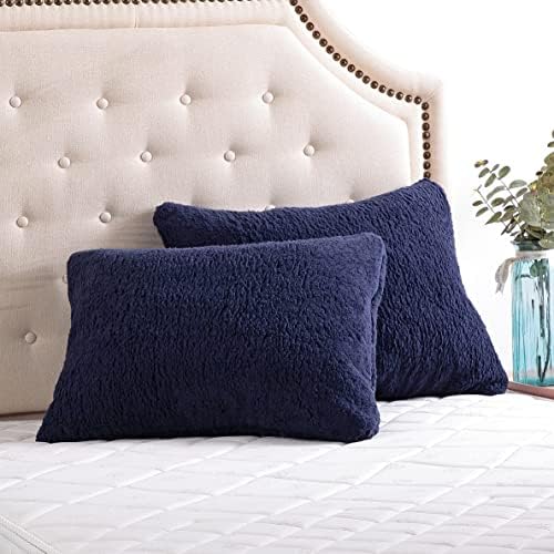 REAFORT Sherpa Pillowcases Set of 2, Zipper Closure - Image 3