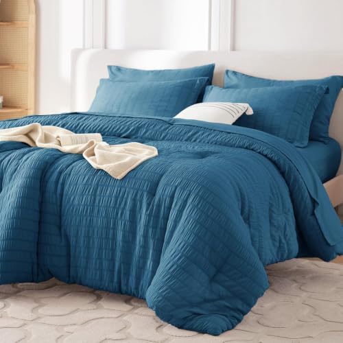 MUXHOMO 7 Pieces California King Comforter Set, Seersucker Bed in a Bag Cal by MUXHOMO