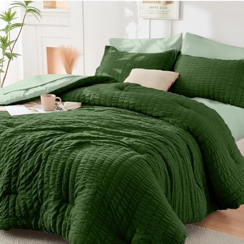 HYMOKEGE Dark Green/Sage Green Oversized King Comforter Set Seersucker 7 Pieces by HYMOKEGE