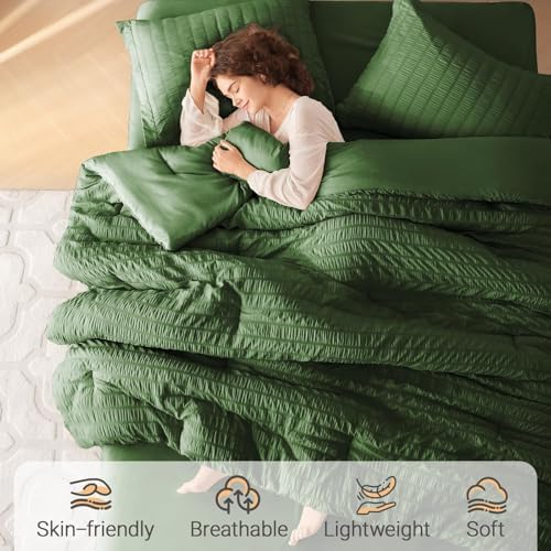 MUXHOMO 7 Pieces Queen Comforter Set, Seersucker Bed in a Bag Queen Size - Image 2