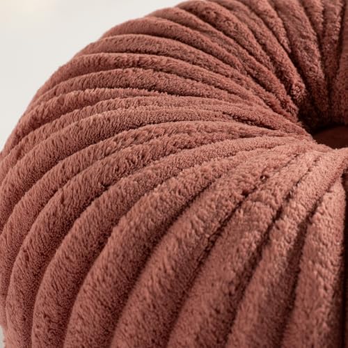 HIG Set of 2 Dusty Rose Flannel Decorative Round Pleated Throw Pillows - Image 4