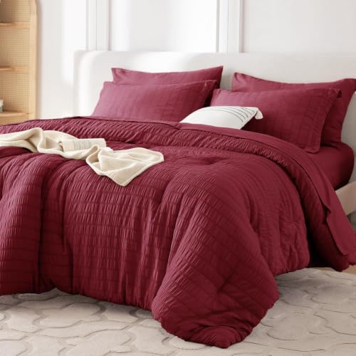 MUXHOMO 7 Pieces Oversized King Comforter Set, Seersucker Bed in a Bag by MUXHOMO