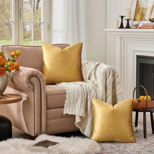 GIGIZAZA Golden Velvet Pillow Covers 20x20 Decorative Pillows Pack of 2 - Image 3