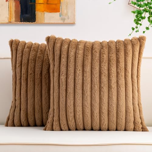 Aegero Pack of 2 Faux Fur Christmas Throw Pillow Covers 22x22 Inch by Unknown