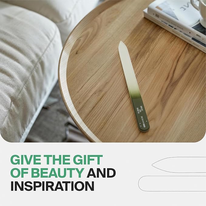GERMANIKURE Glass Nail File in Cork Sleeve - Image 9