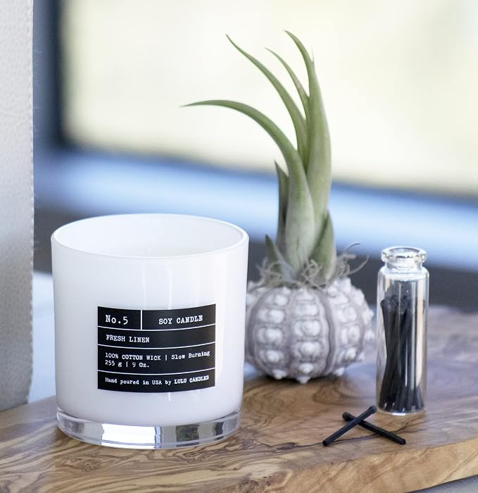 Lulu Candles | Ocean Mist & Sea Salt | Luxury Scented Soy Jar Candle | Hand - Image 3