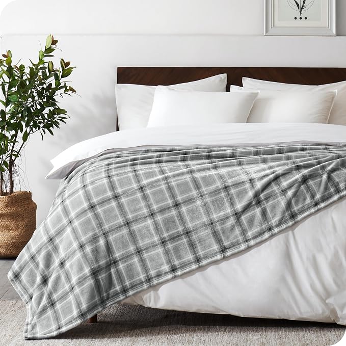 Bare Home Fleece Blanket - Image 4